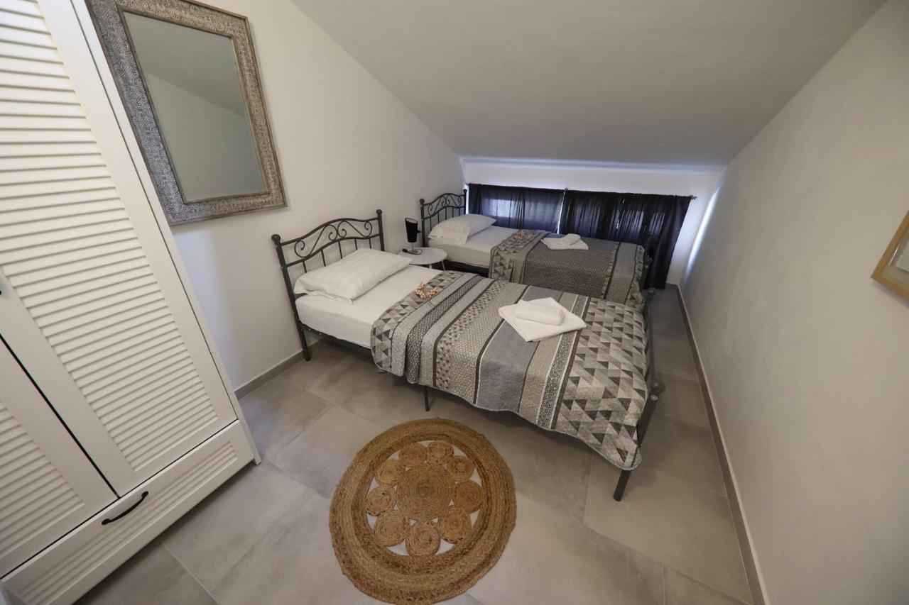 Apartment Rosso Zadar Exterior photo